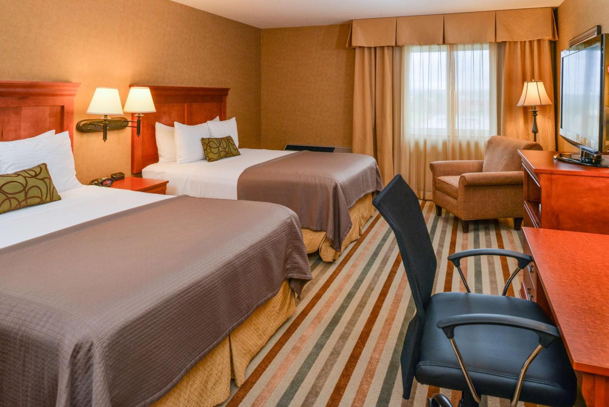 Executive Queen Room Two Queen Beds Non smoking,1281569317:JPEG